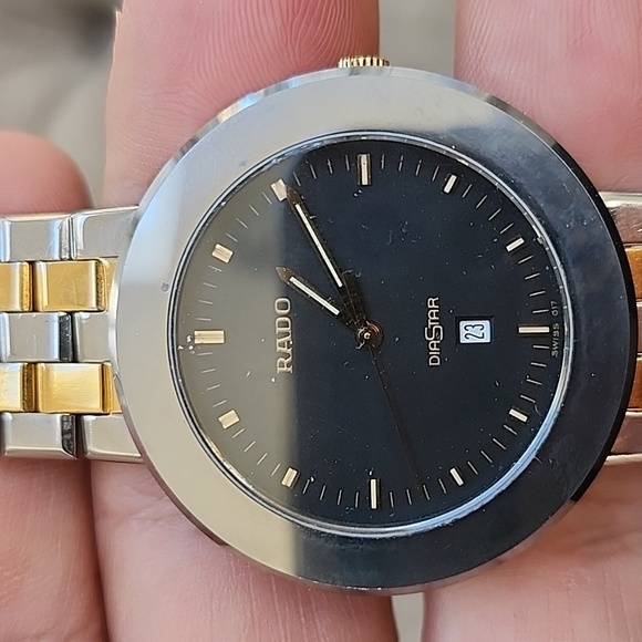RADO Swiss Titanium Men's Watch - Picture 2 of 7